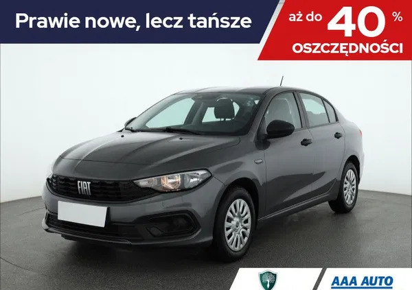 fiat mazowieckie Fiat Tipo cena 52000 przebieg: 33564, rok produkcji 2021 z Katowice